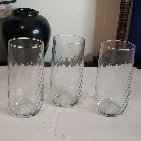 Anchor Hocking | Dining | Anchor Hocking Large Drinking Glasses X3 ...